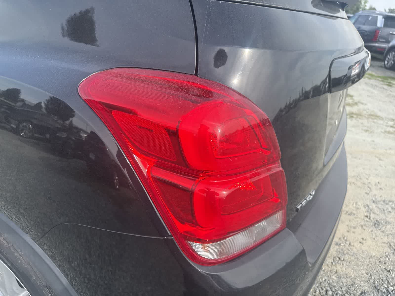 Thumbnail: 2020 Chevrolet Trax - 10