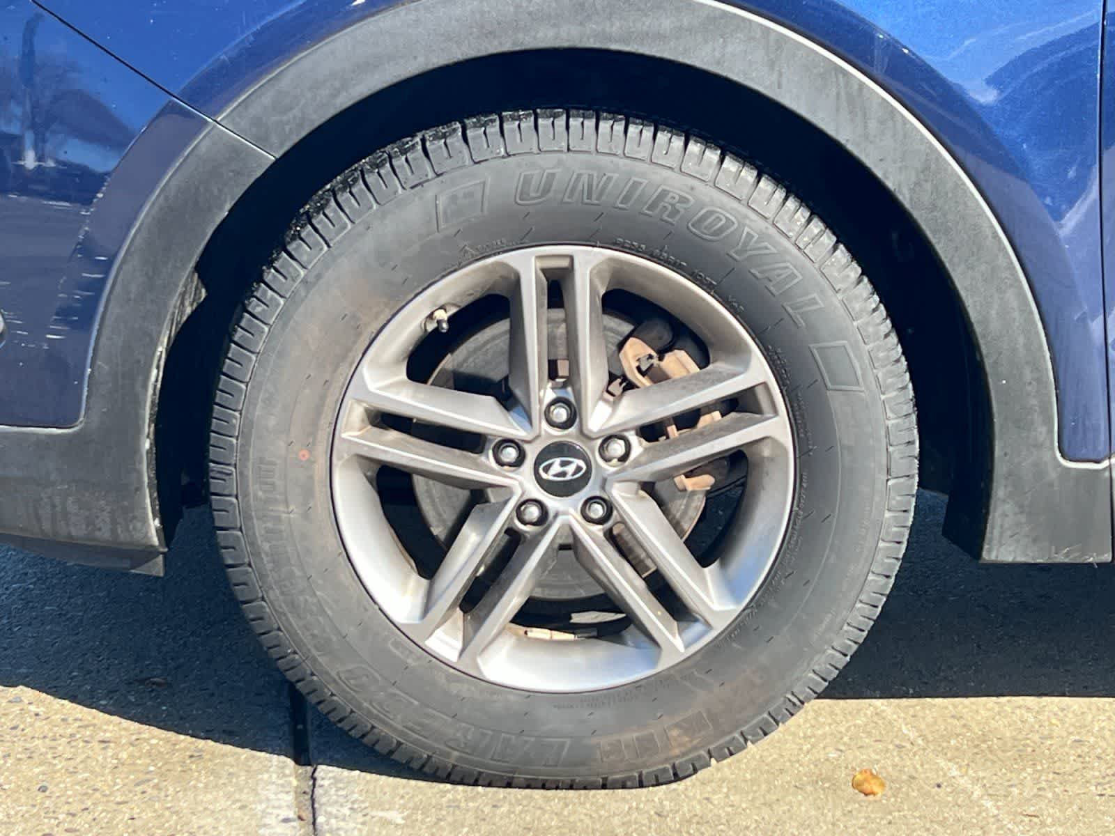 Thumbnail: 2017 Hyundai Santa Fe - 24