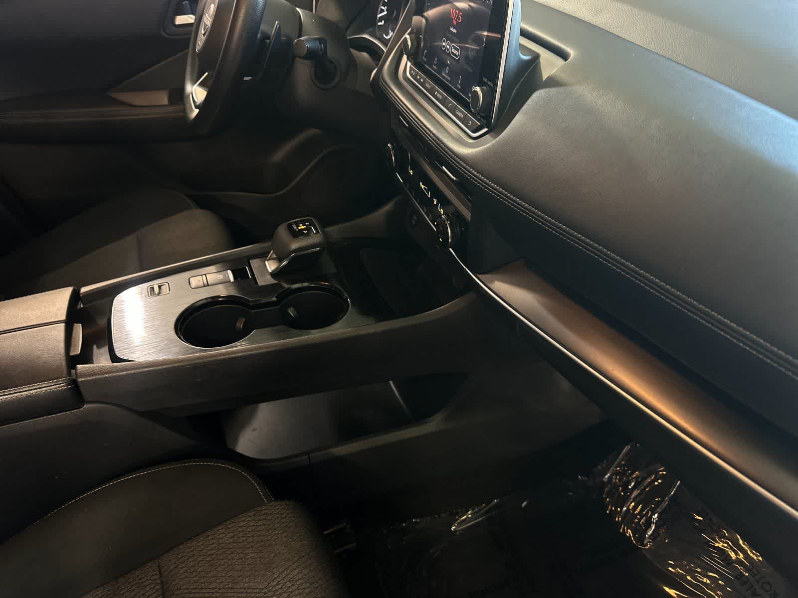 Thumbnail: 2024 Nissan Rogue - 16