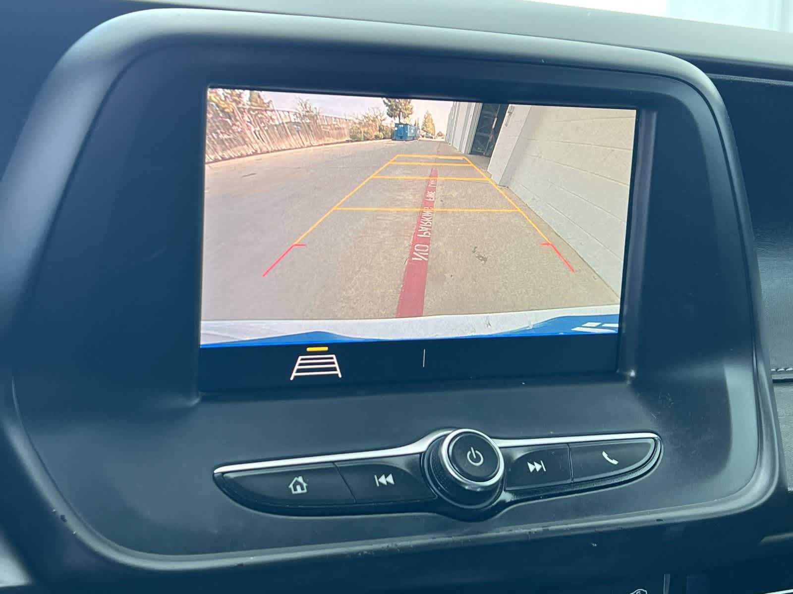 Thumbnail: 2020 Chevrolet Camaro - 18