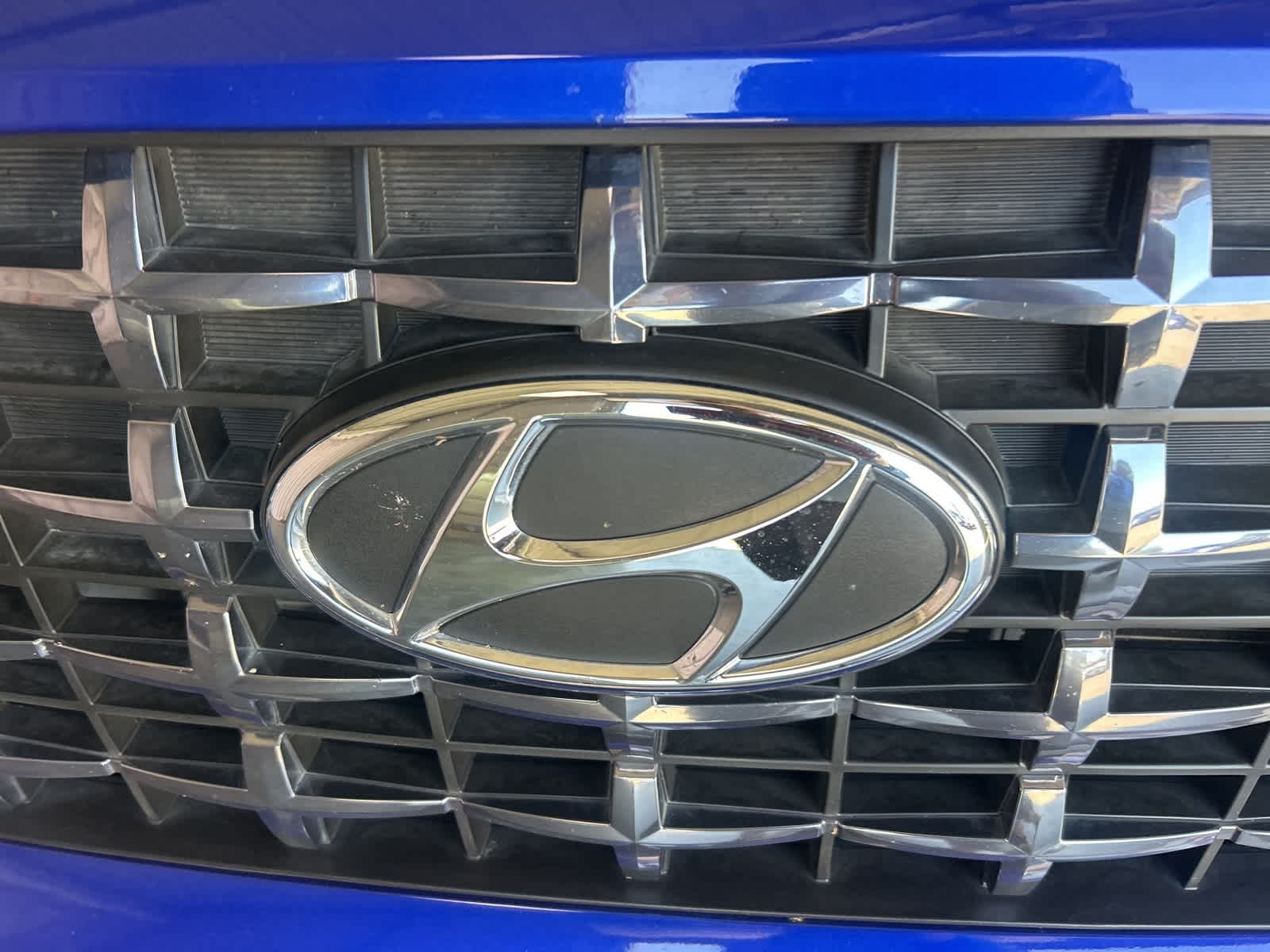 Thumbnail: 2023 Hyundai Venue - 3