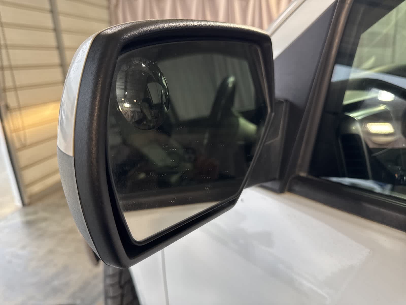 Thumbnail: 2015 Chevrolet Silverado 1500 - 19