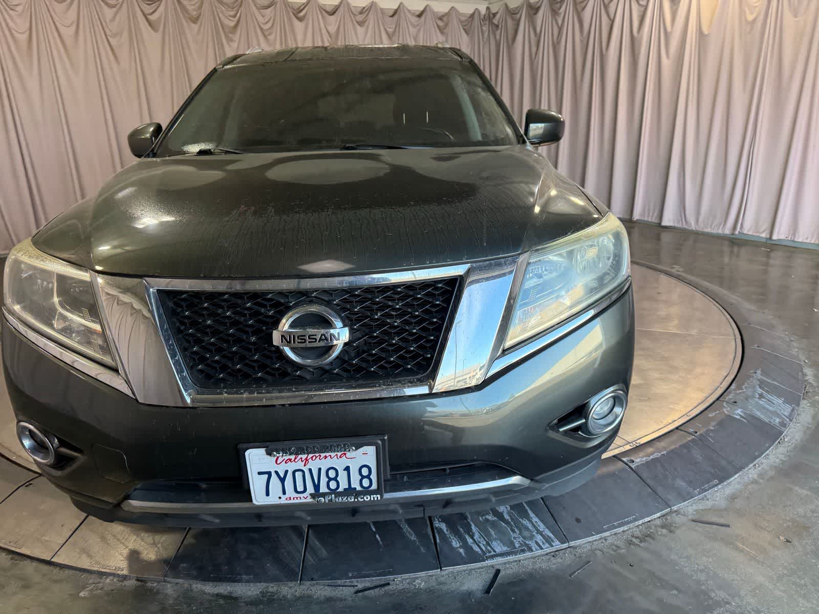 Thumbnail: 2015 Nissan Pathfinder - 2