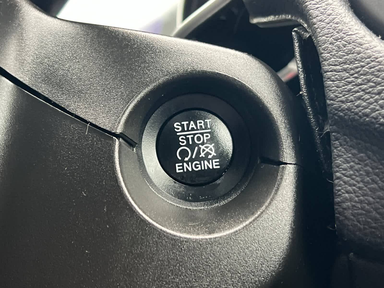 Thumbnail: 2019 Jeep Compass - 23