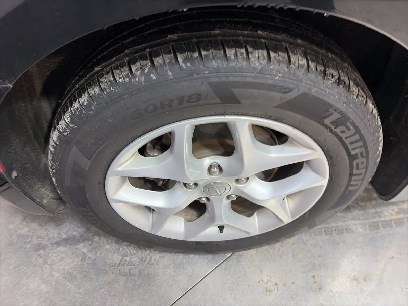 Thumbnail: 2017 Chrysler Pacifica - 7