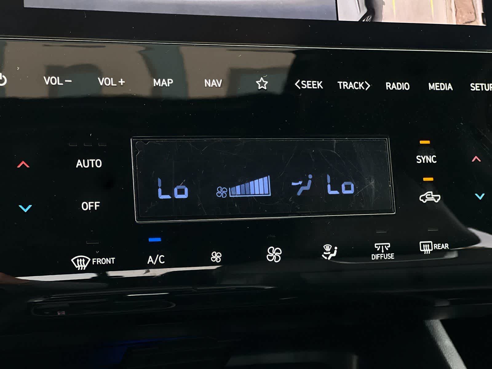 Thumbnail: 2023 Hyundai Santa Cruz - 21