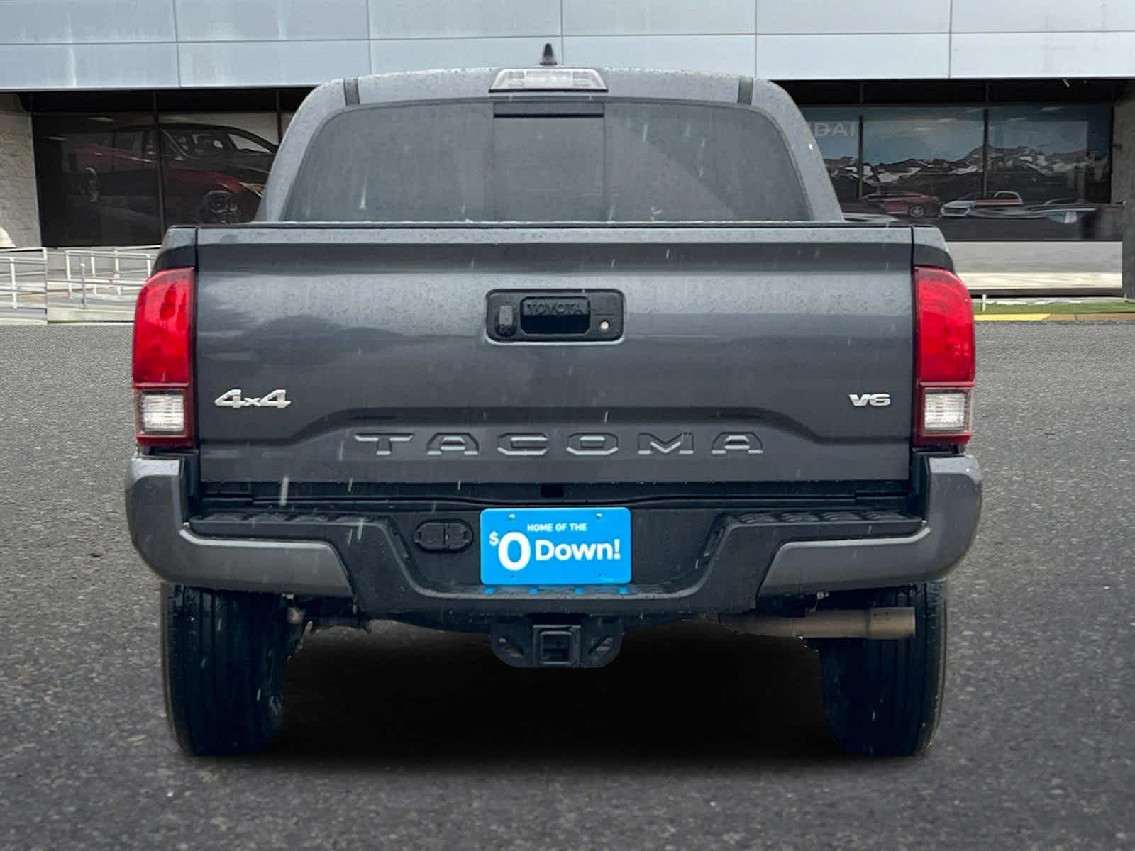 Thumbnail: 2023 Toyota Tacoma - 8