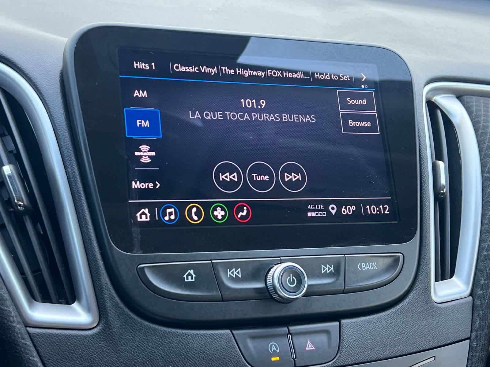 Thumbnail: 2025 Chevrolet Malibu - 18