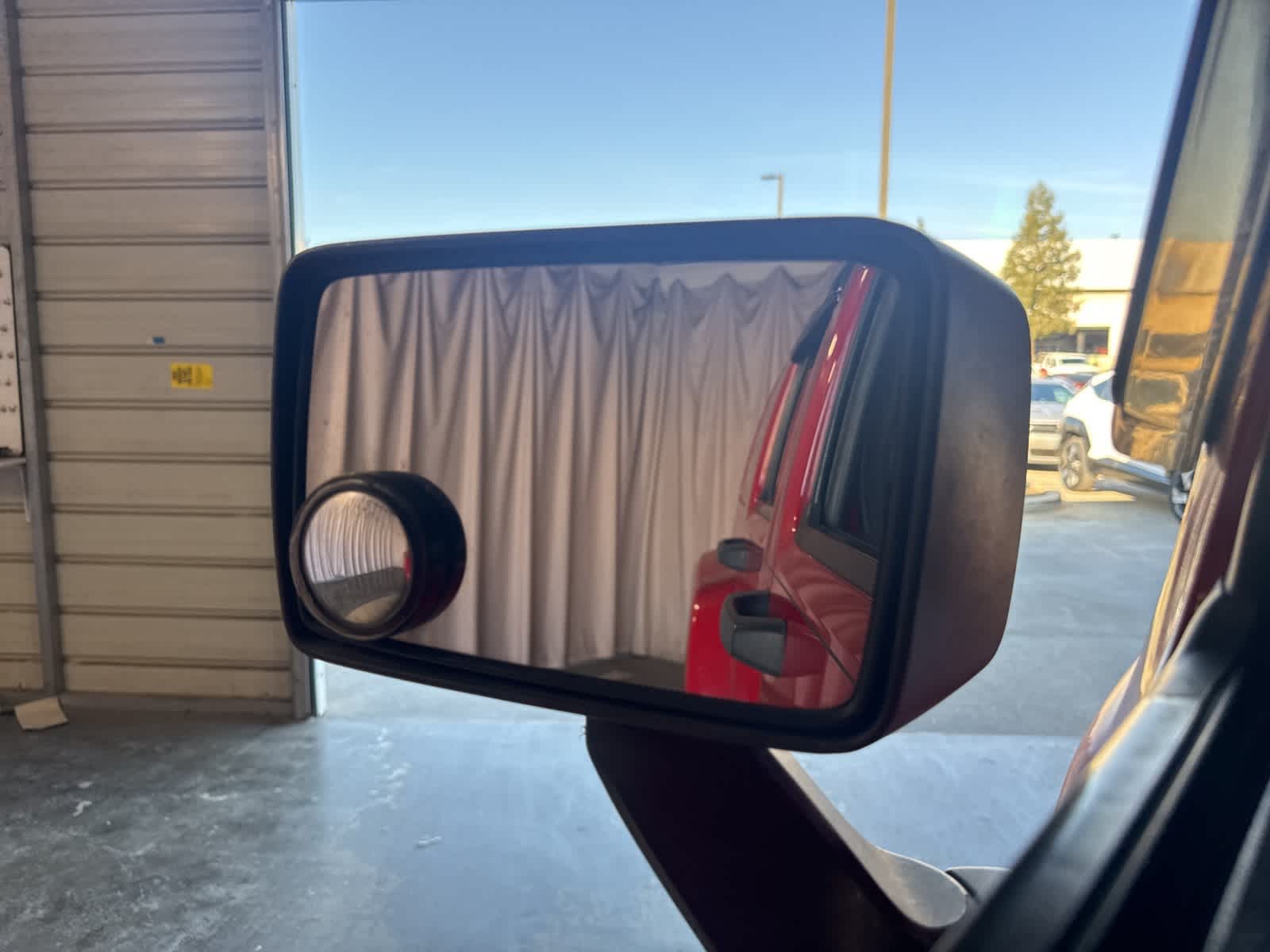 Thumbnail: 2007 Hummer H3 - 29