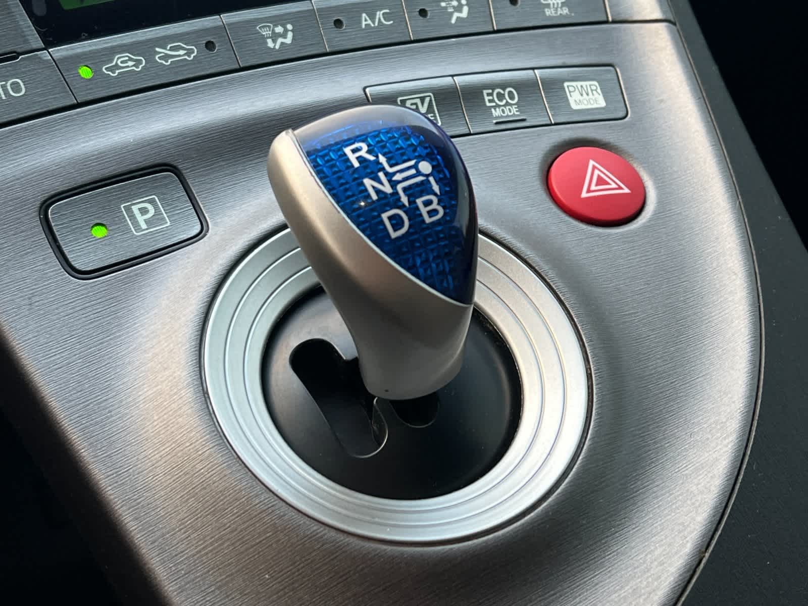 Thumbnail: 2012 Toyota Prius - 21