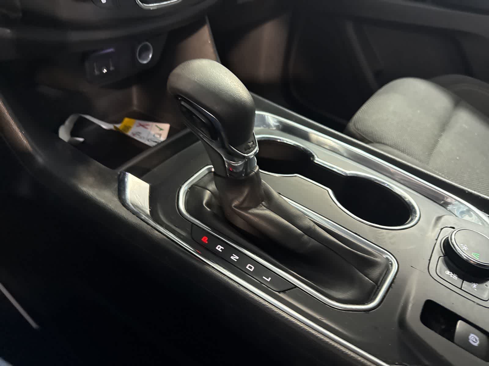 Thumbnail: 2021 Chevrolet Traverse - 29