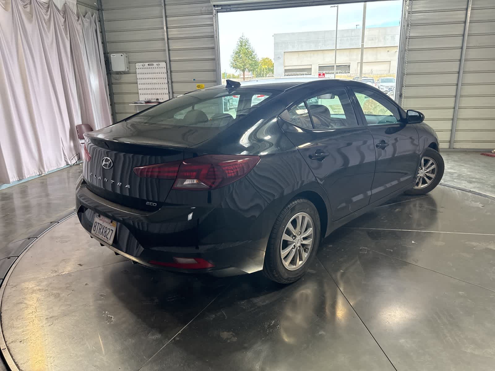 Thumbnail: 2020 Hyundai Elantra - 5