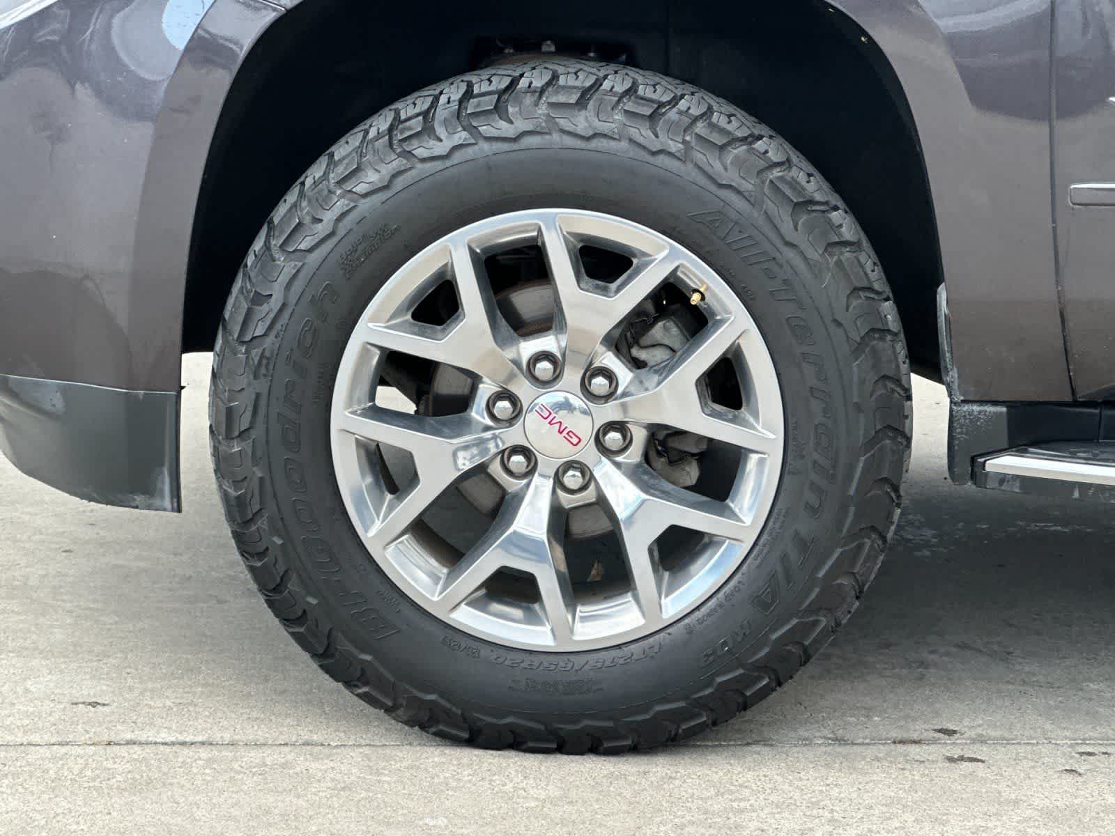 Thumbnail: 2018 GMC Yukon XL - 27