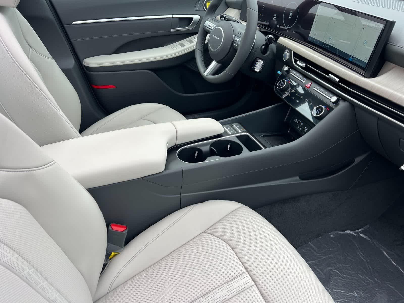 Thumbnail: 2026 Hyundai Sonata - 16