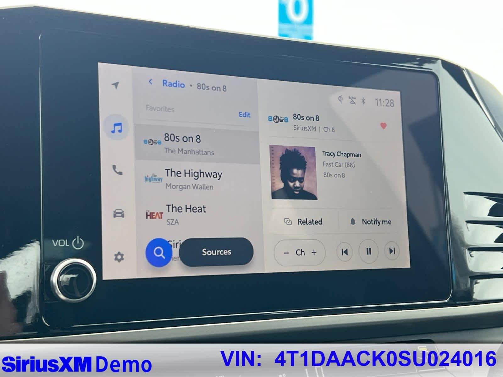 Thumbnail: 2025 Toyota Camry - 29