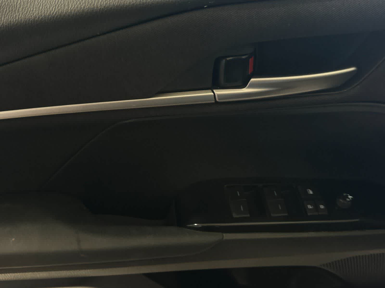 Thumbnail: 2025 Toyota Camry - 12