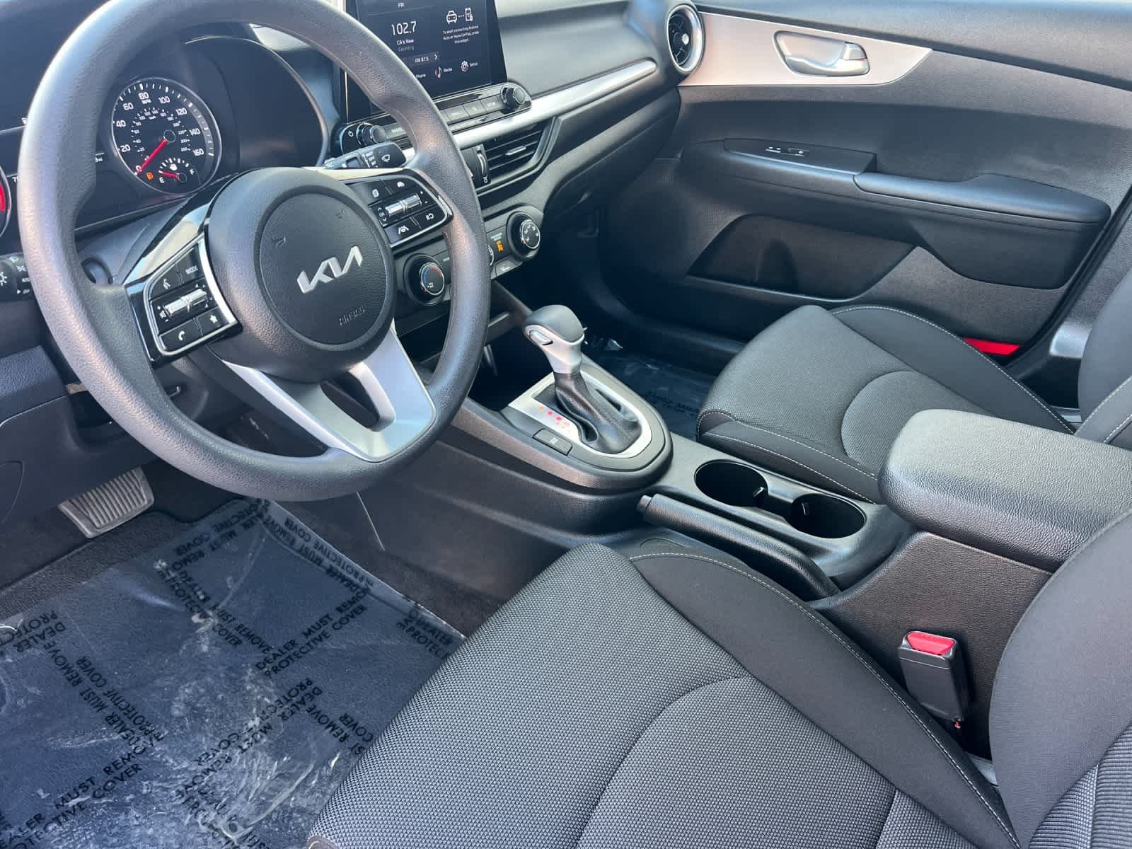 Thumbnail: 2022 Kia Forte - 11