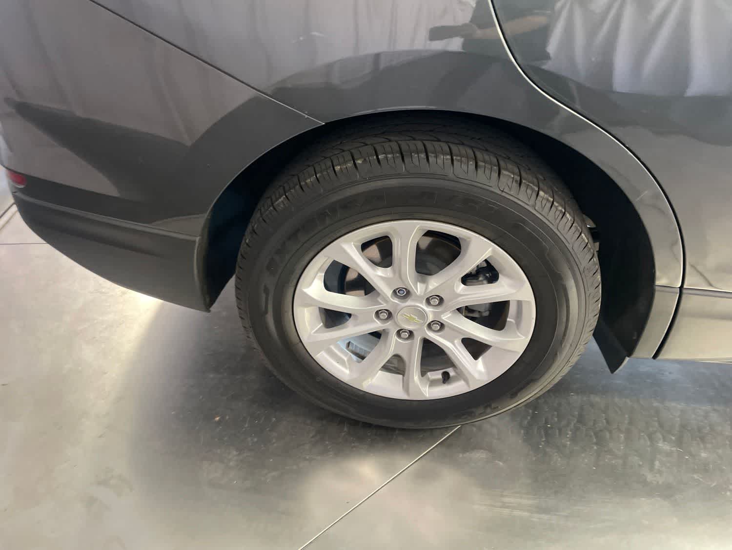 Thumbnail: 2019 Chevrolet Equinox - 14