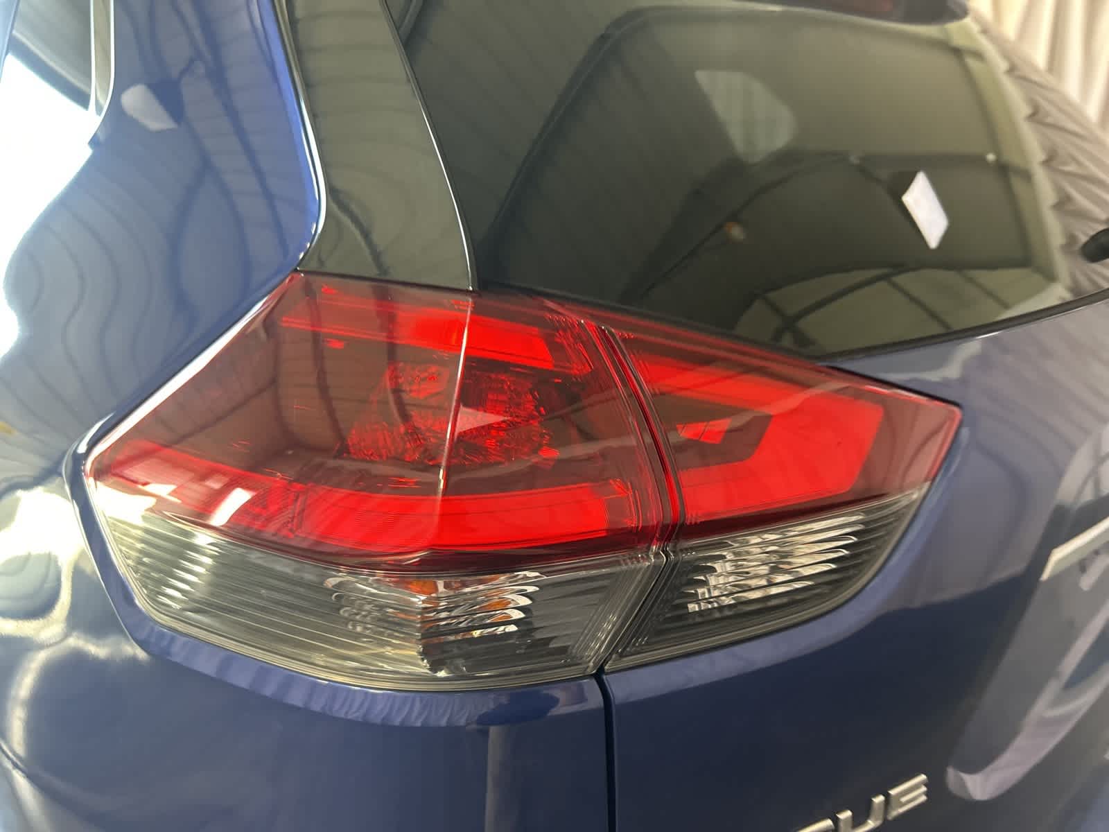 Thumbnail: 2020 Nissan Rogue - 13