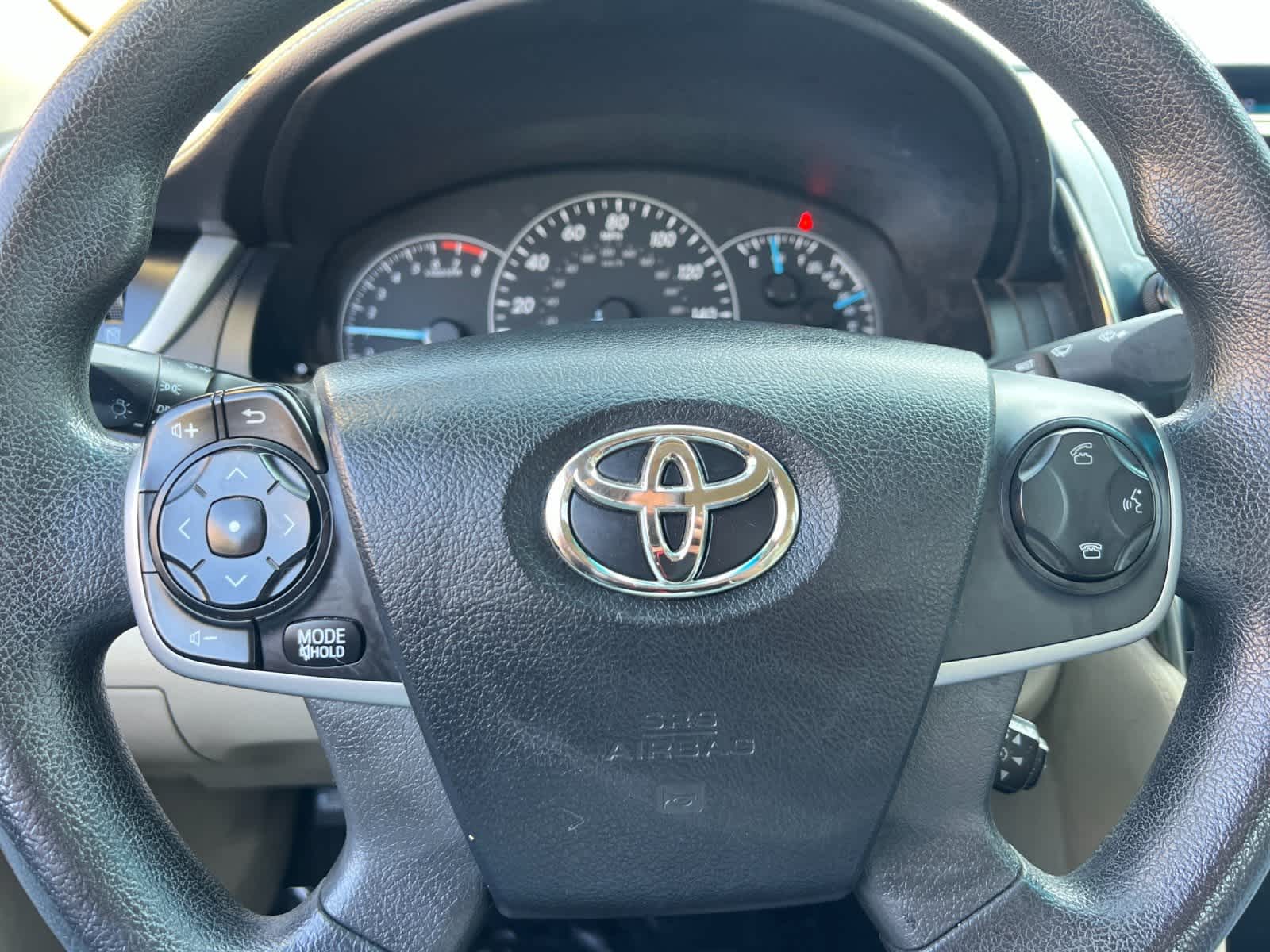 Thumbnail: 2014 Toyota Camry - 22