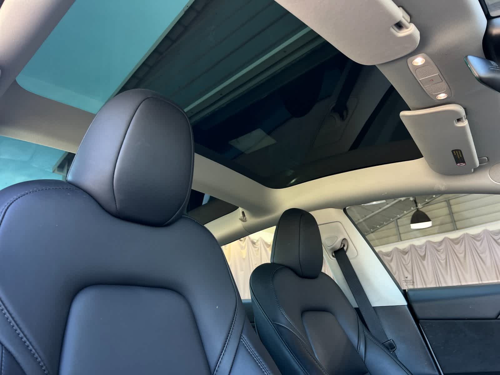 Thumbnail: 2023 Tesla Model 3 - 17