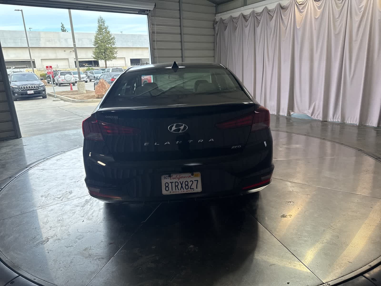 Thumbnail: 2020 Hyundai Elantra - 6