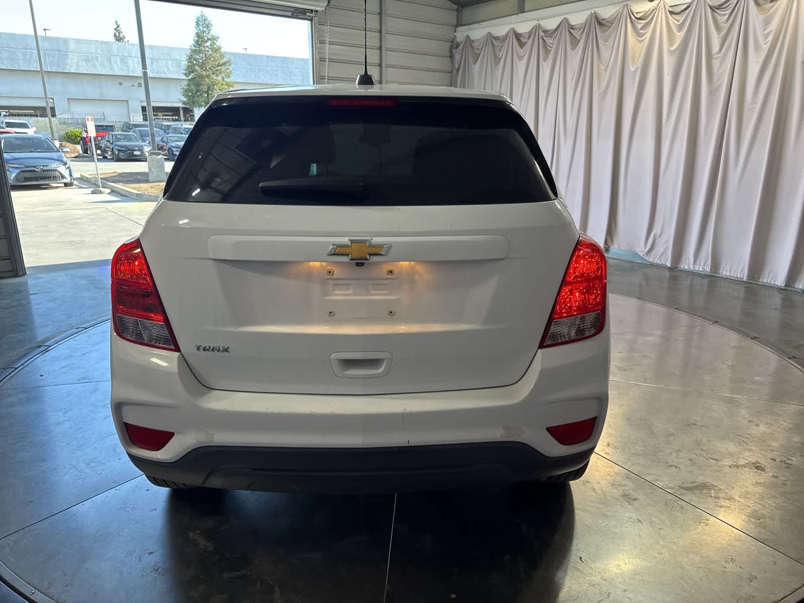 2018 Chevrolet Trax LS photo 5