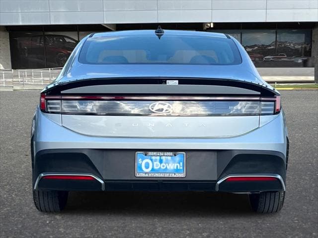 2025 Hyundai Sonata SE 8