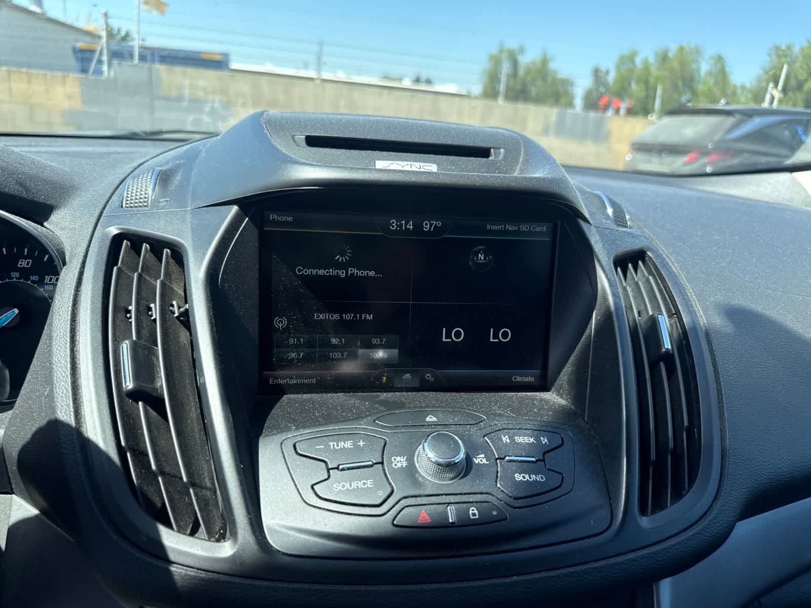 Thumbnail: 2015 Ford Escape - 25