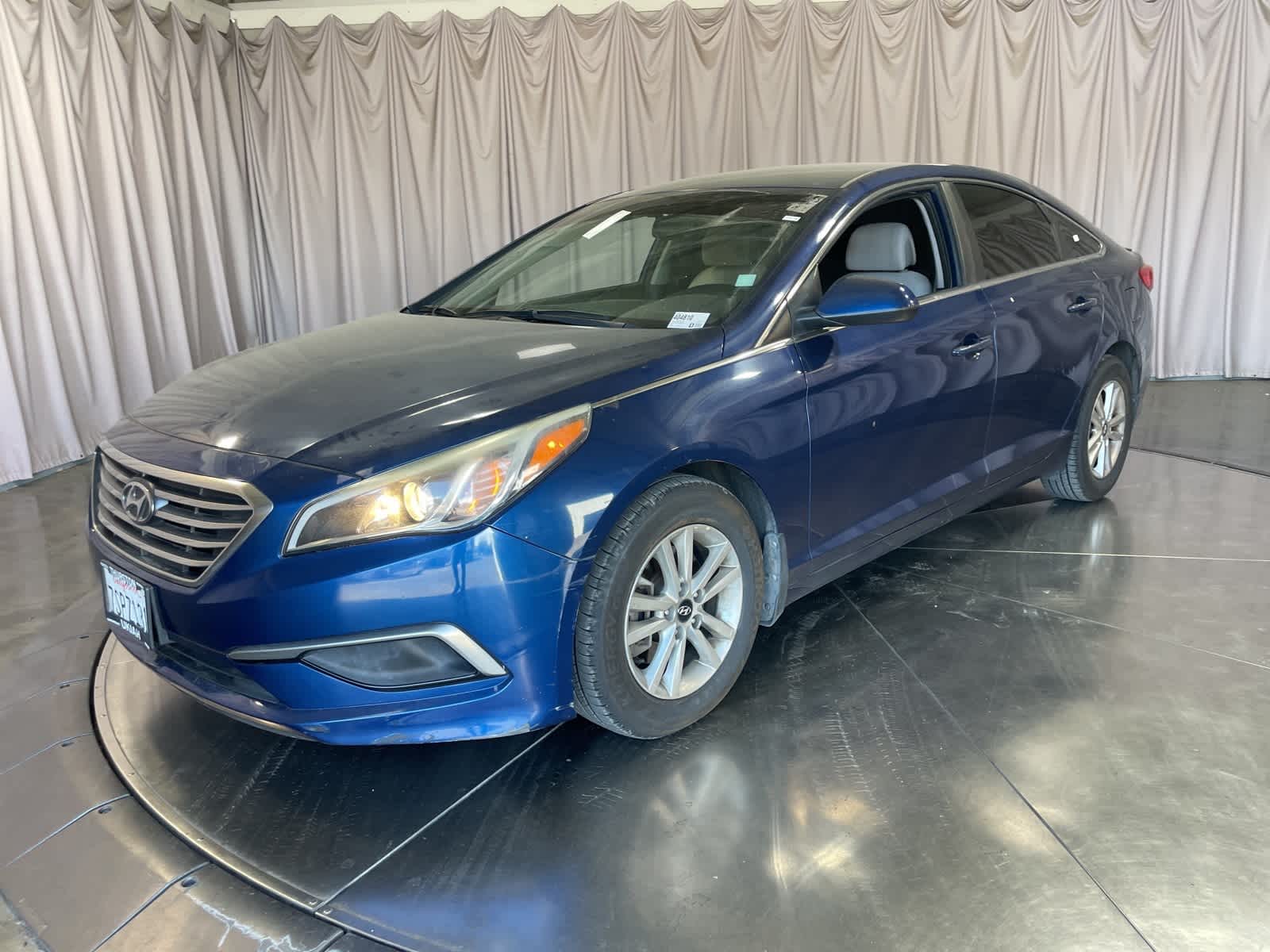 Used 2016 Hyundai Sonata SE with VIN 5NPE24AFXGH368984 for sale in Fresno, CA