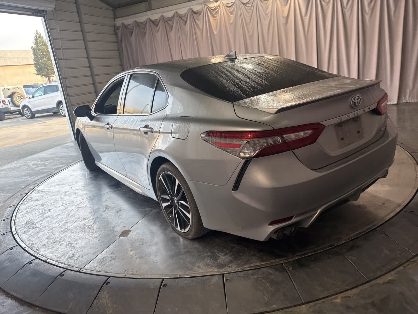 Thumbnail: 2019 Toyota Camry - 7