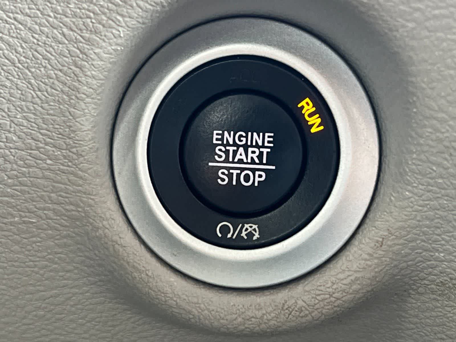 Thumbnail: 2023 Chrysler Voyager - 24