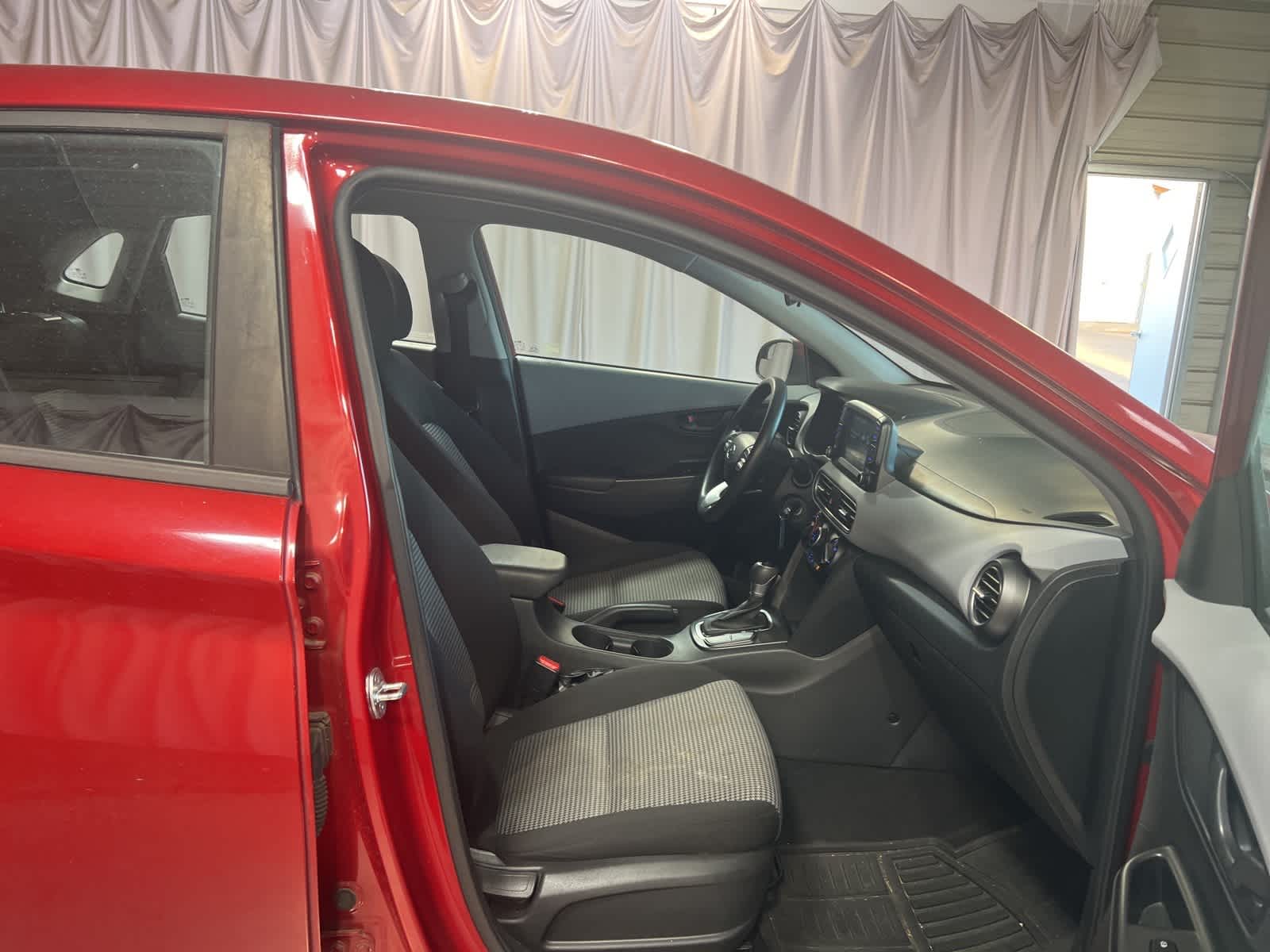 Thumbnail: 2019 Hyundai Kona - 16