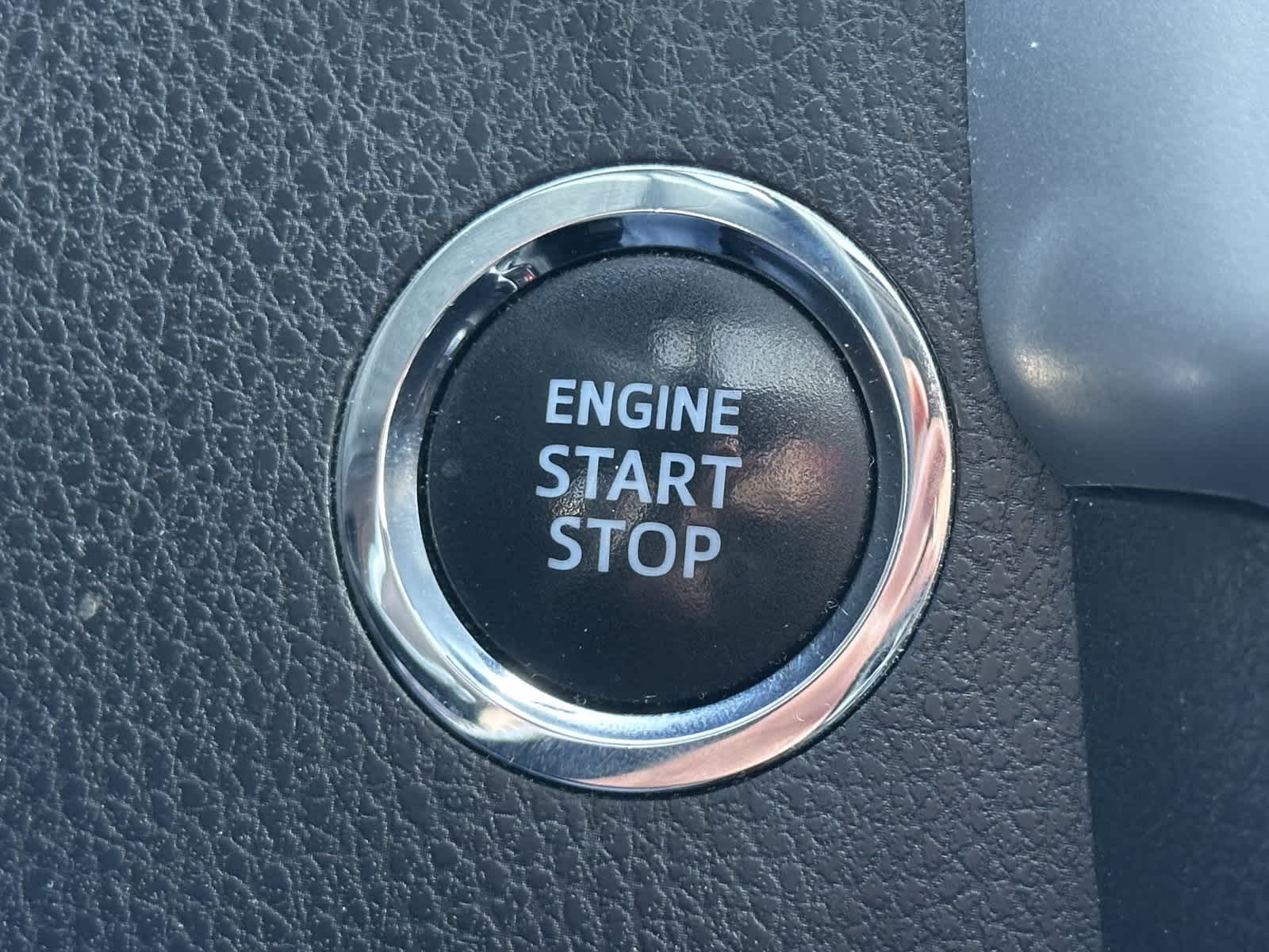 Thumbnail: 2019 Toyota Highlander - 24