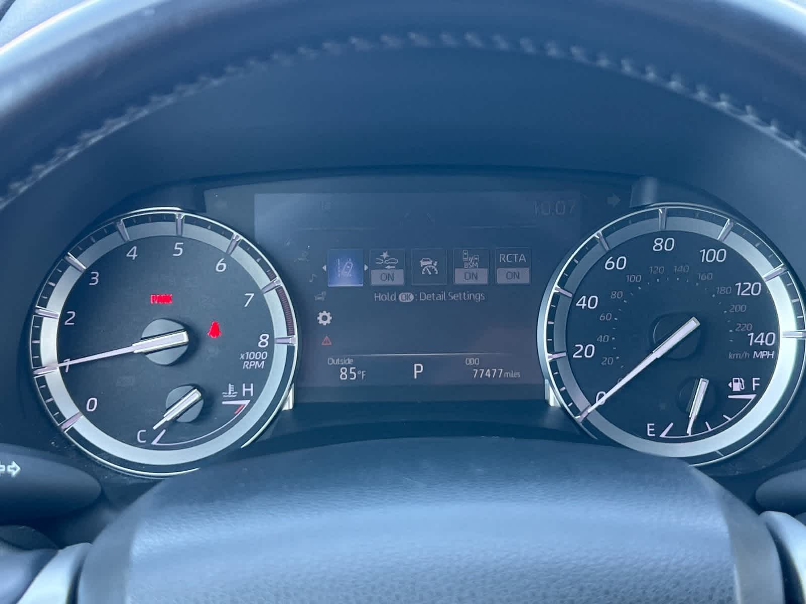 Thumbnail: 2022 Toyota Highlander - 25