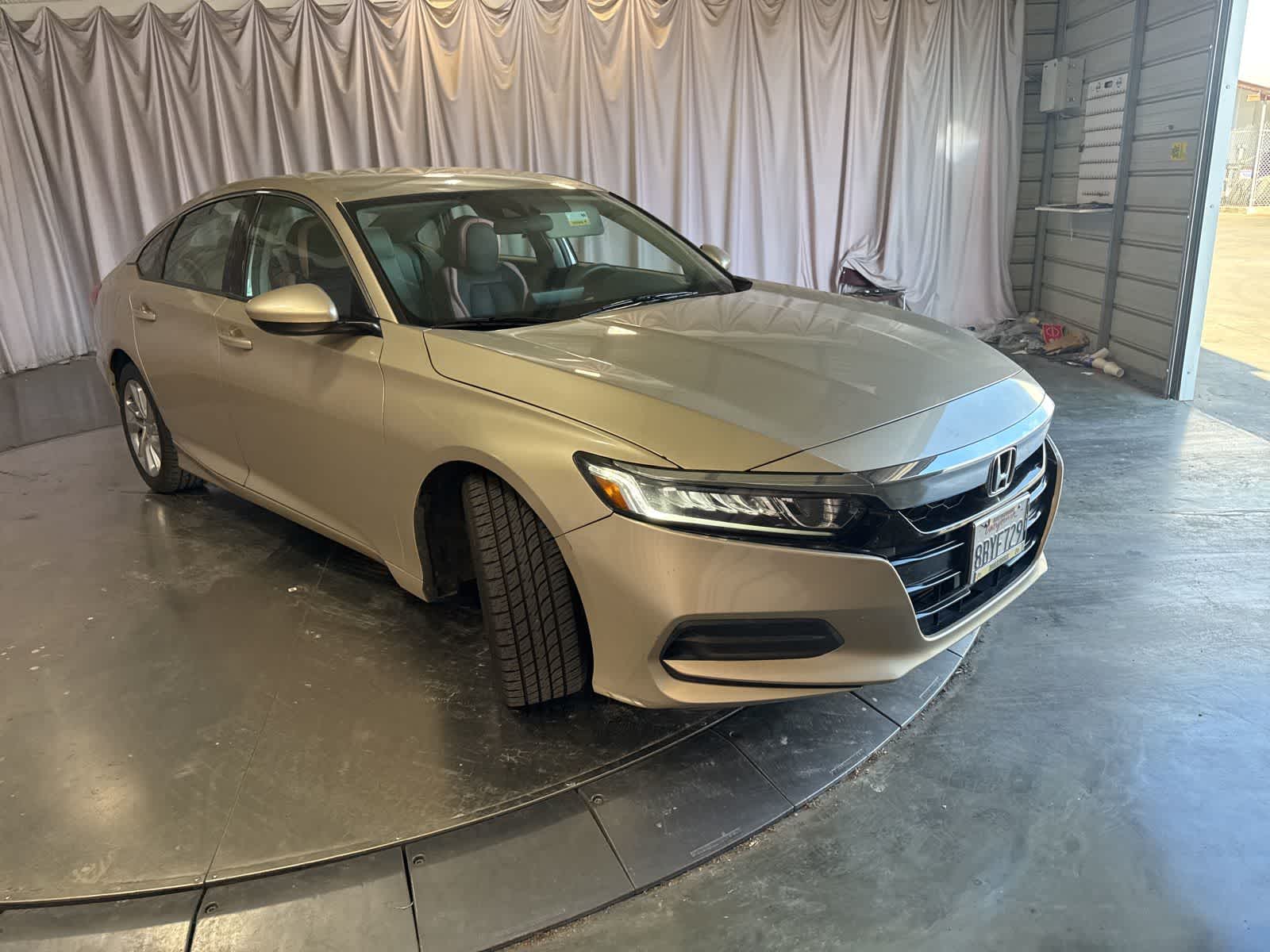2018 Honda Accord LX photo 2