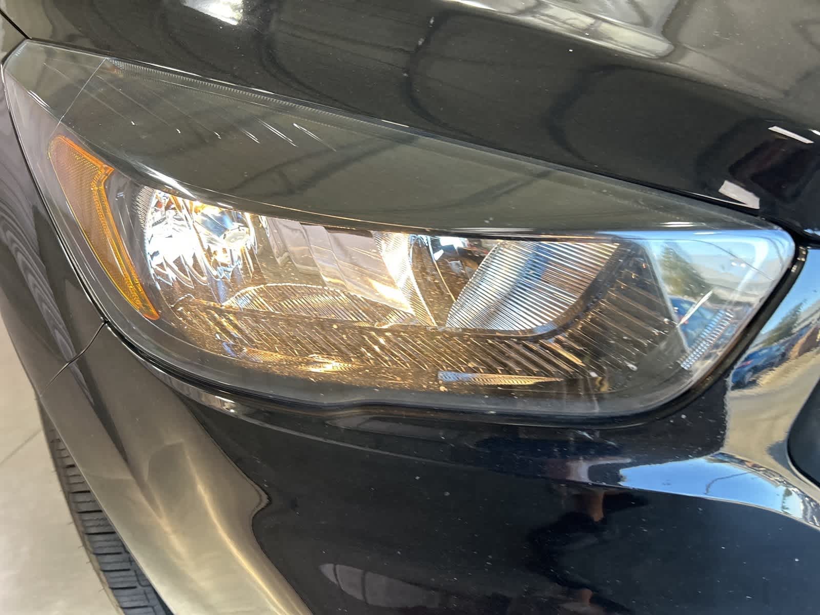 Thumbnail: 2019 Ford Escape - 4