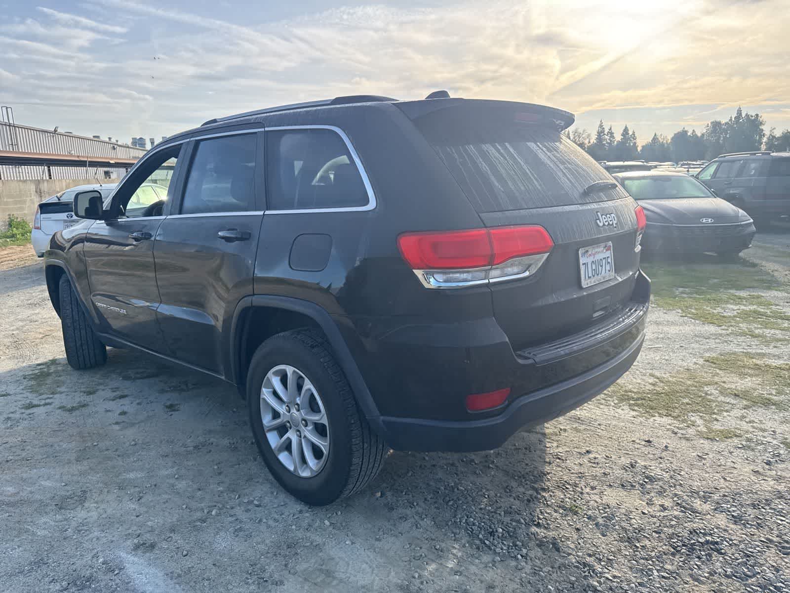 Thumbnail: 2015 Jeep Grand Cherokee - 7