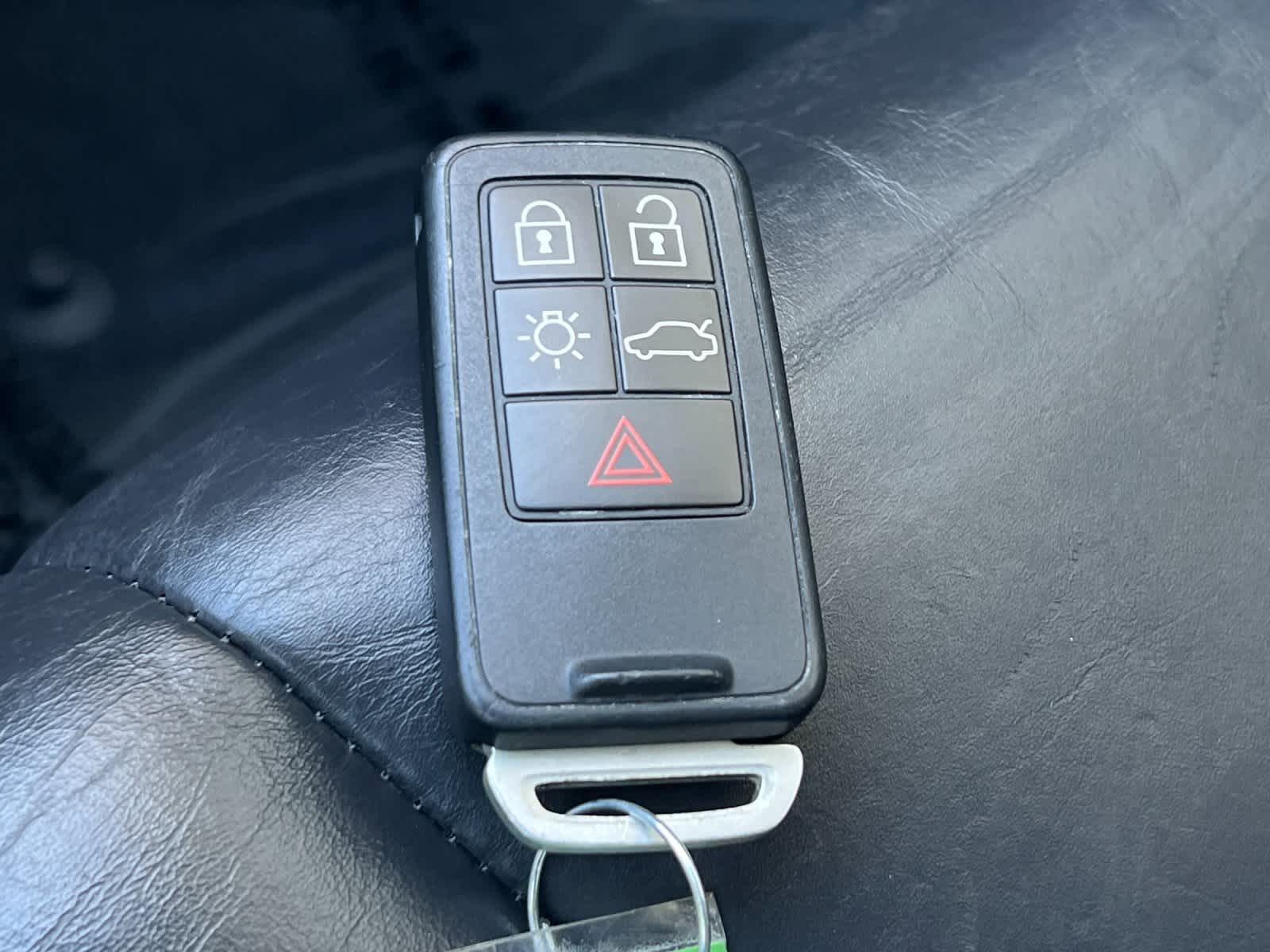 Thumbnail: 2017 Volvo XC60 - 29