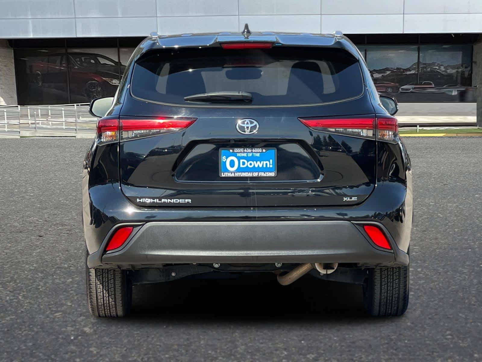 Thumbnail: 2022 Toyota Highlander - 7