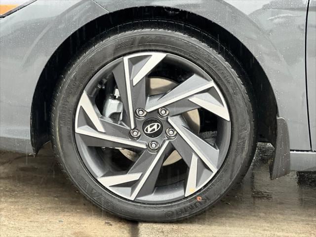Thumbnail: 2025 Hyundai Elantra - 24