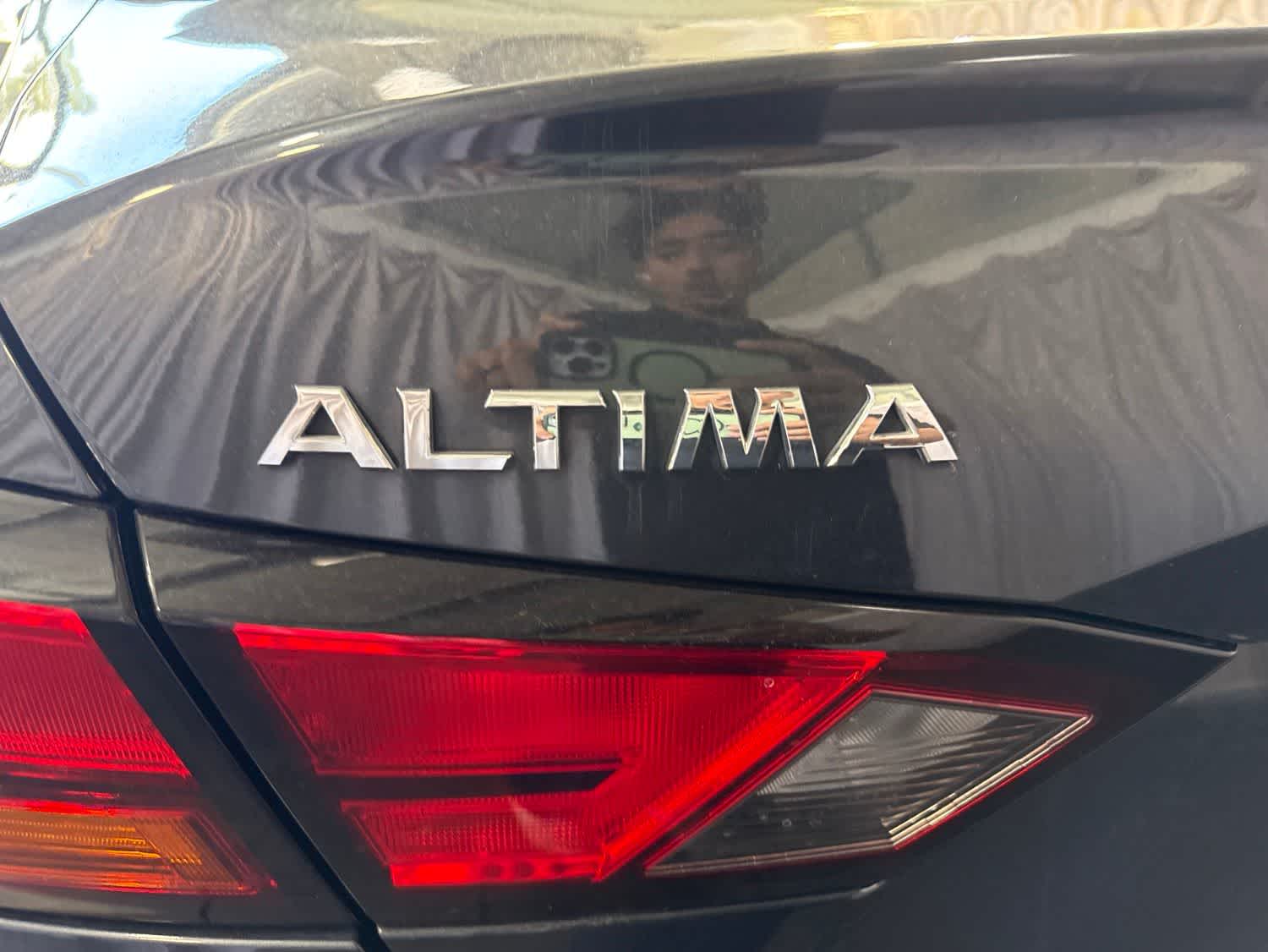 2022 Nissan Altima 2.5 SV photo 4