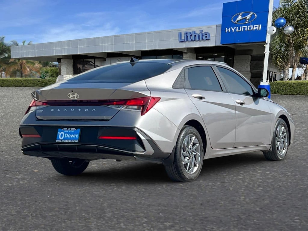 Certified 2024 Hyundai Elantra SEL Sedan