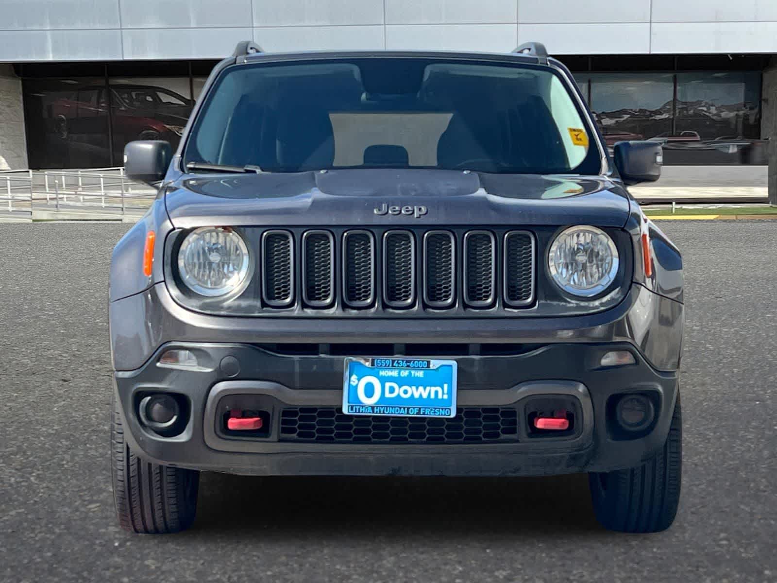 Thumbnail: 2016 Jeep Renegade - 11