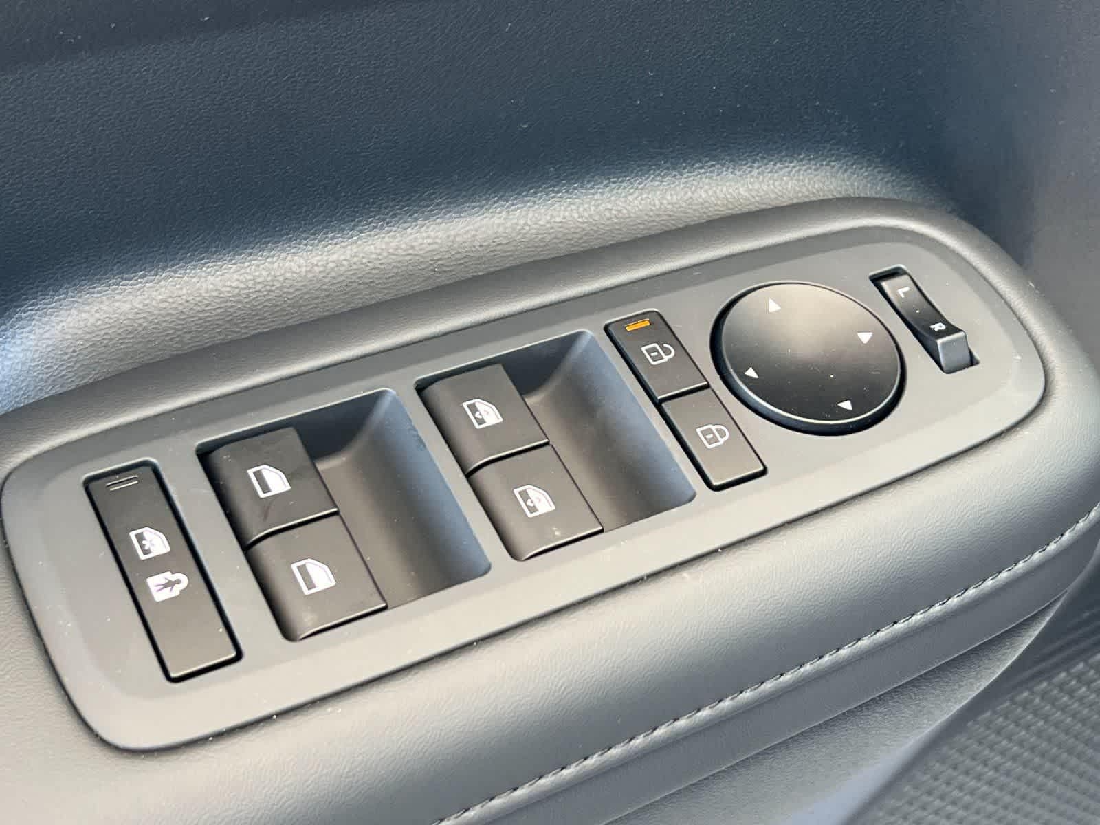 Thumbnail: 2026 Hyundai Santa Fe - 13