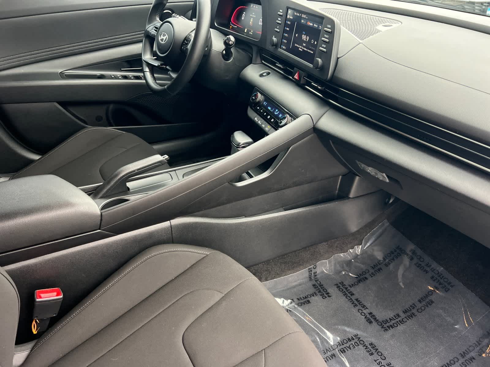 Thumbnail: 2025 Hyundai Elantra - 15