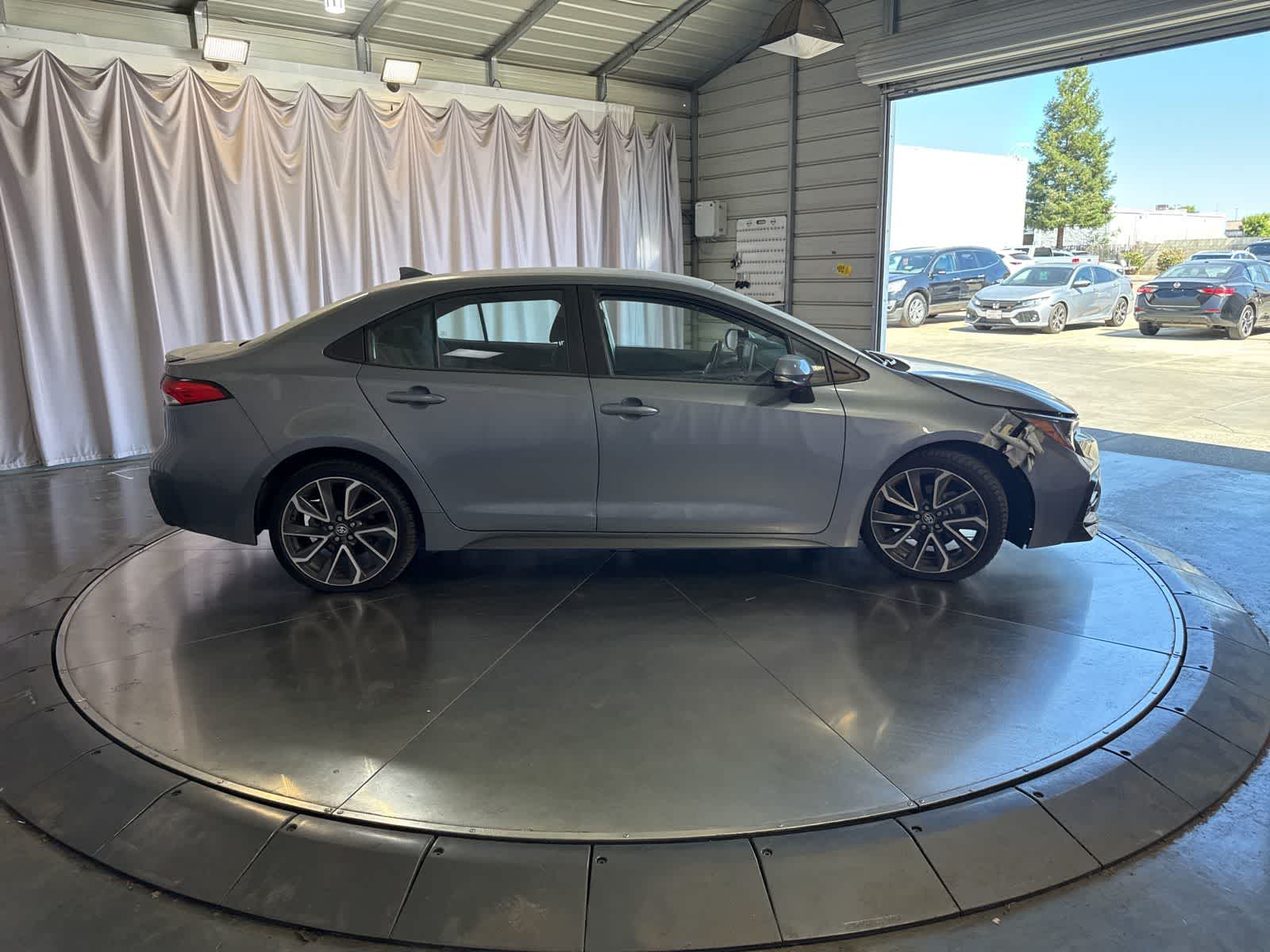 Thumbnail: 2020 Toyota Corolla - 3