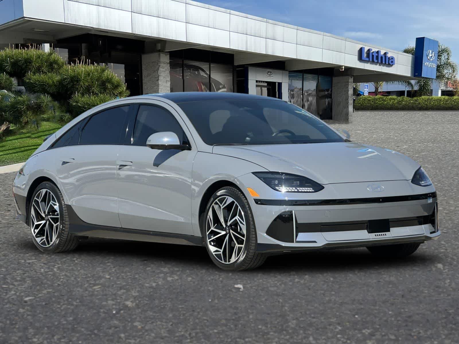 Thumbnail: 2023 Hyundai Ioniq 6 - 10