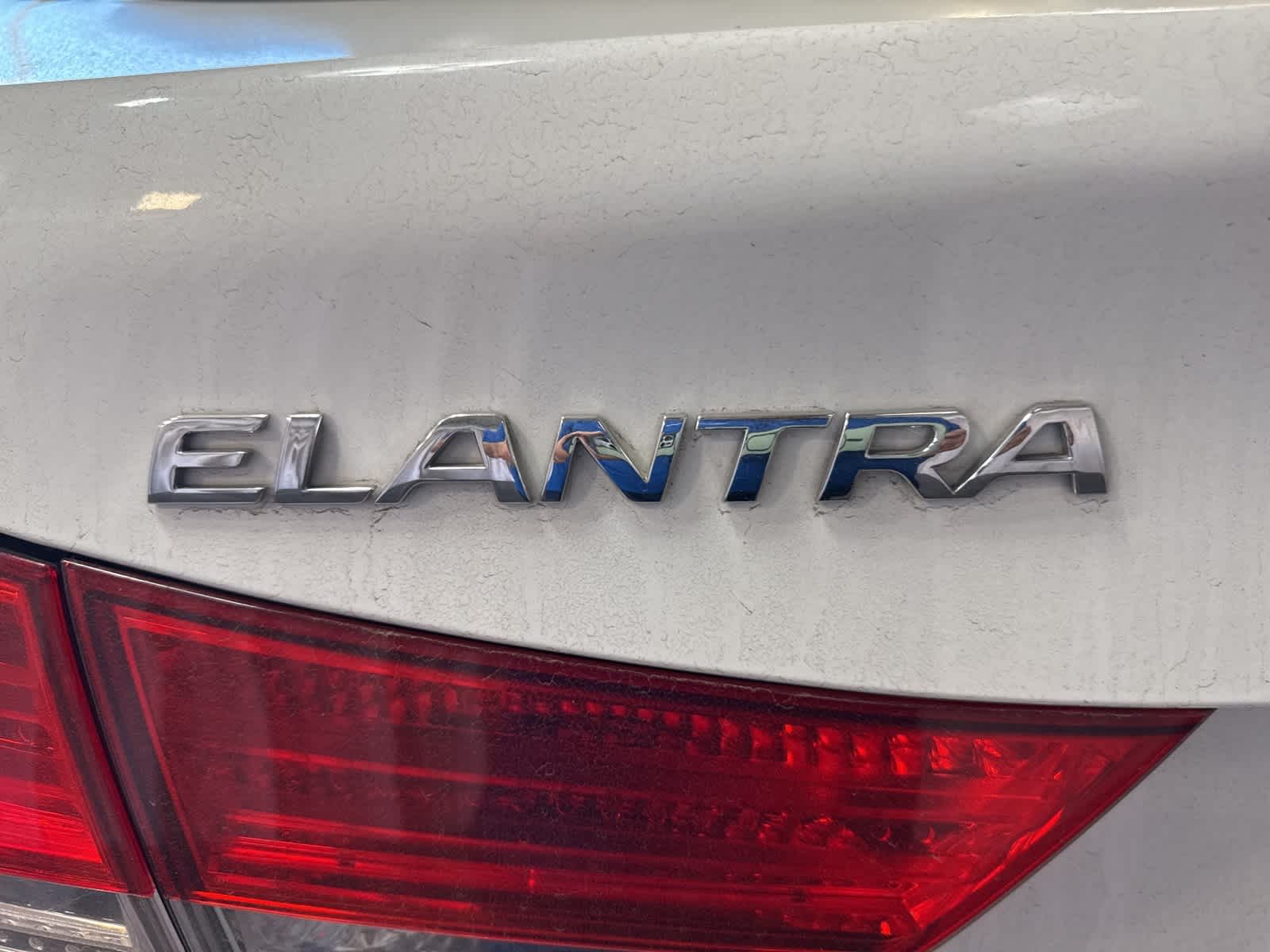 Thumbnail: 2013 Hyundai Elantra - 9