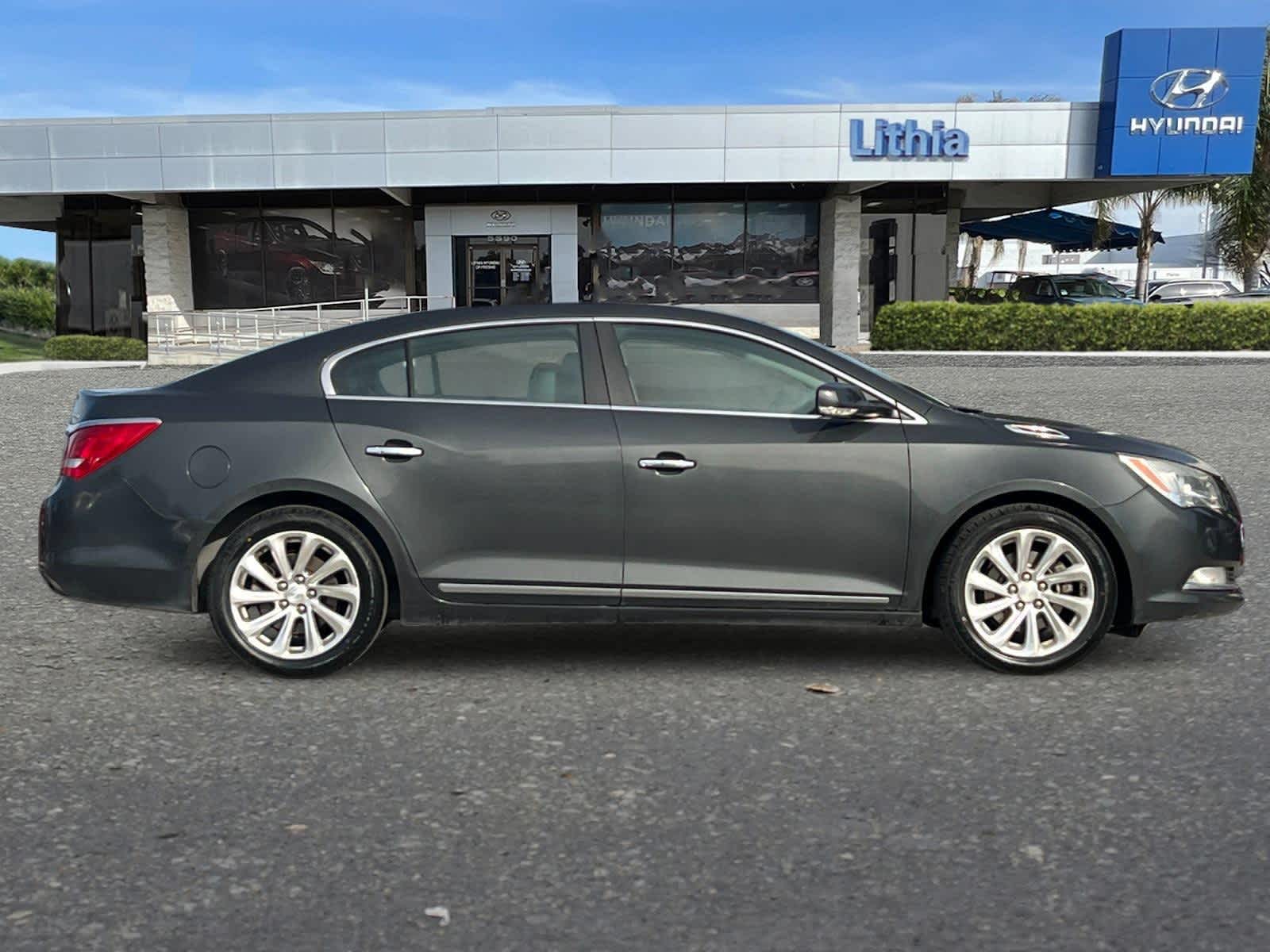 Thumbnail: 2015 Buick LaCrosse - 8